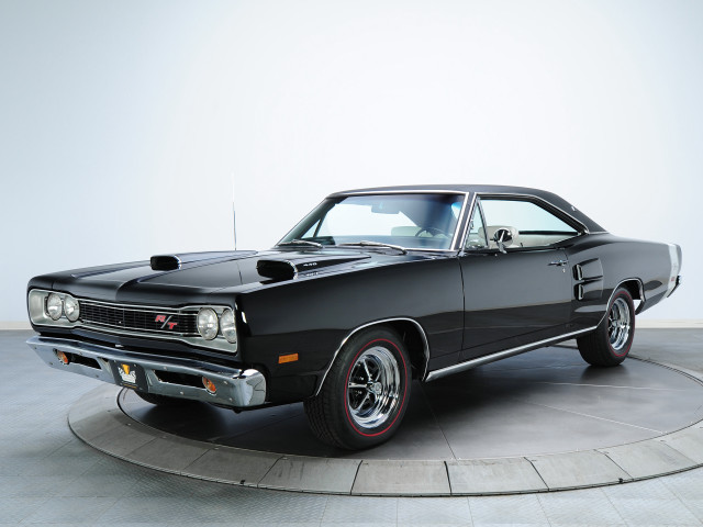 Black muscle car display white free wallpaper - medium preview image