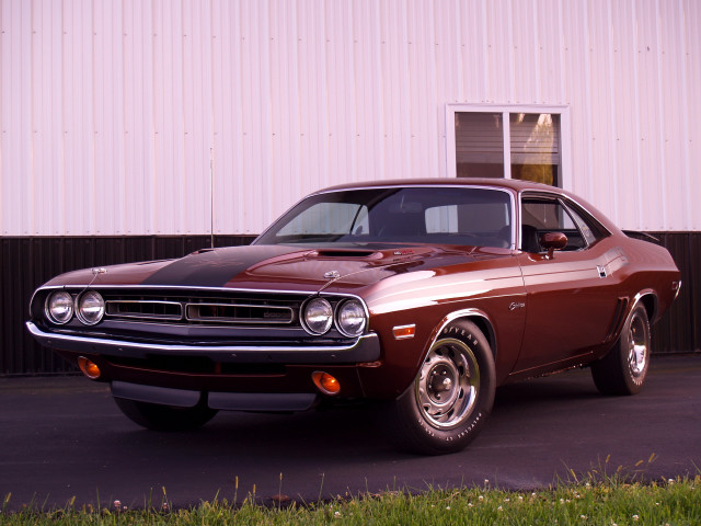 Red black car parked building free wallpaper - medium preview image