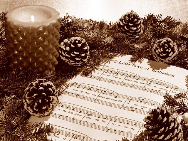 Music pinecone candle table forest free wallpaper - medium preview image