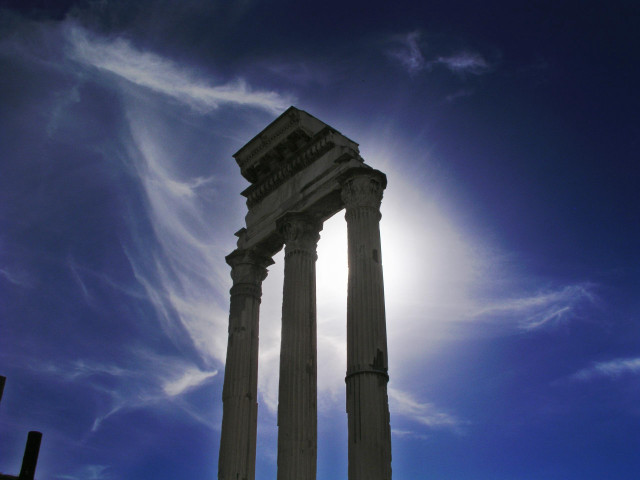 Tall pillar side pillars sun free wallpaper - medium preview image