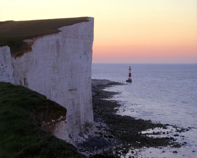 Lighthouse cliff ocean sunset pink #8 free wallpaper - medium preview image