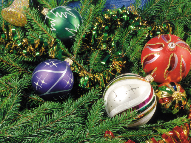 Christmas tree ornaments blue background free wallpaper - medium preview image