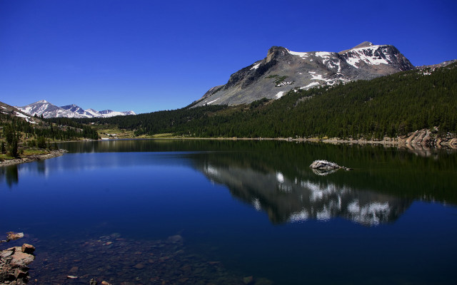 Mountain lake forest sky water #6 free wallpaper - medium preview image