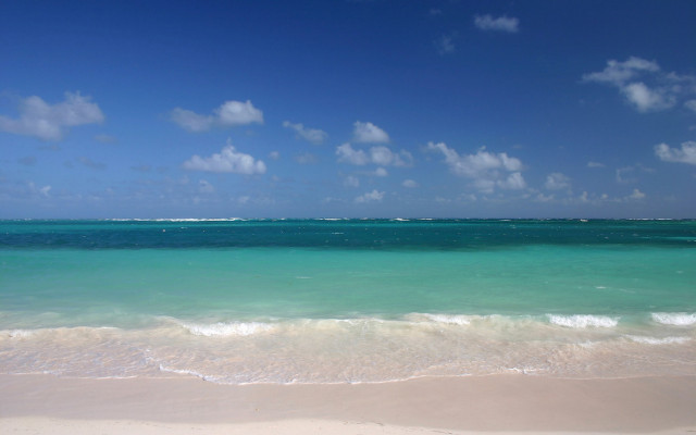Beach blue sky clouds water #2 free wallpaper - medium preview image