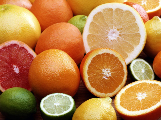 Oranges limes tabletop cut whole free wallpaper - medium preview image