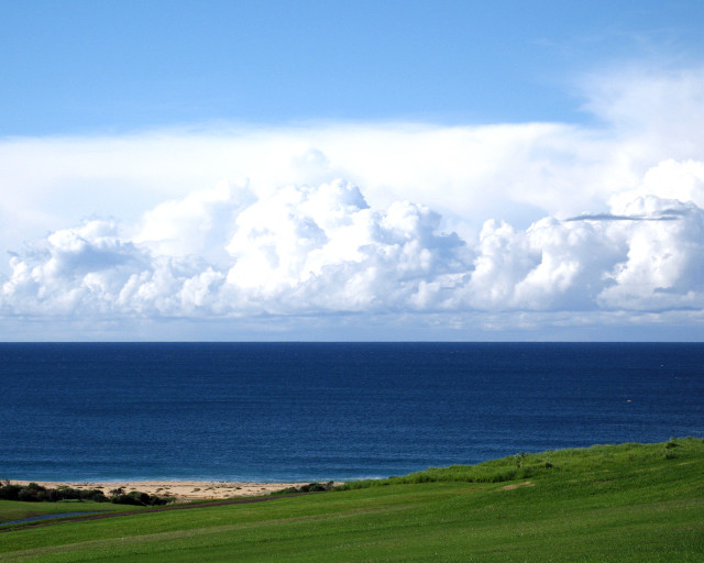 Large water green hillside clouds free wallpaper - medium preview image