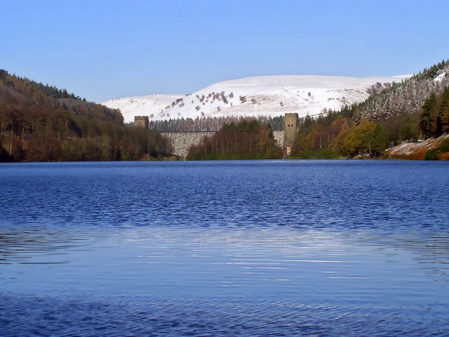 Lake mountain bridge snow background free wallpaper - medium preview image