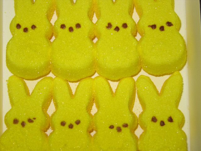 Yellow frosted peeps box brown free wallpaper - medium preview image