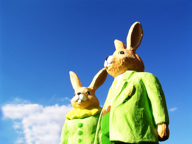 Rabbit statues green outfits sunny free wallpaper - medium preview image