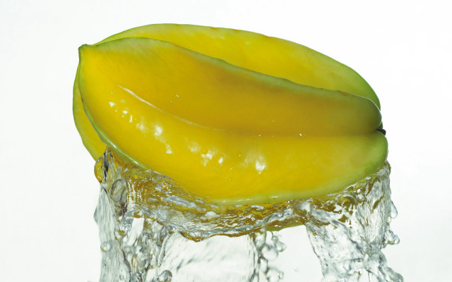 Yellow fruit glass water white #2 free wallpaper - medium preview image