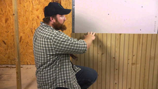 Man working wall board screwdriver free wallpaper - medium preview image