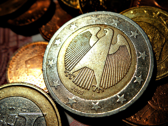 Pile coins bird star top free wallpaper - medium preview image