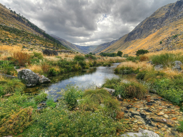 River green valley cloudy sky free wallpaper - medium preview image