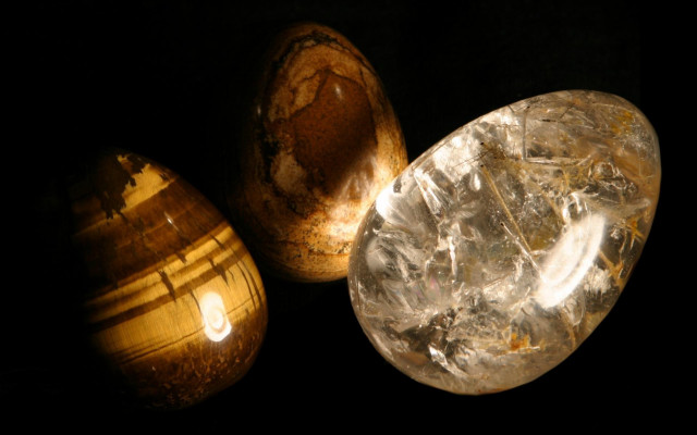 Rocks lightbulb crystalcubes marble planet free wallpaper - medium preview image
