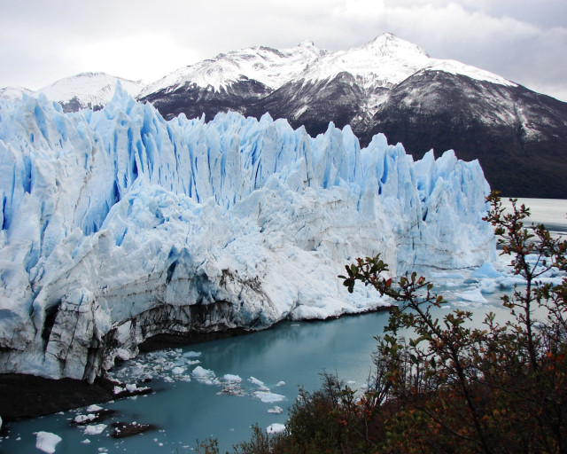 Large glacier lake mountains snow free wallpaper - medium preview image