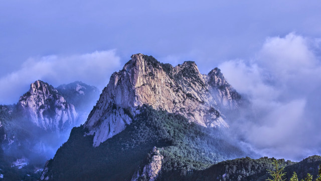 Mountain range clouds sky trees free wallpaper - medium preview image