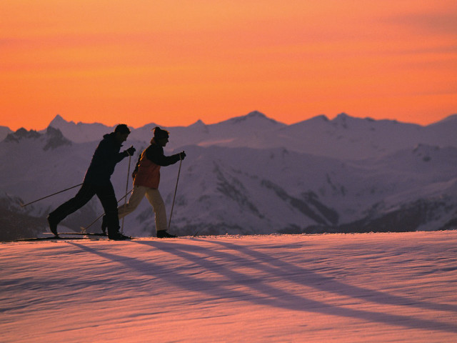 Skiing sunset slope snow covered #2 free wallpaper - medium preview image