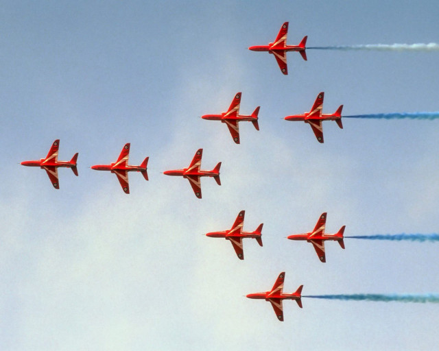 Planes formation flying smoke sky free wallpaper - medium preview image