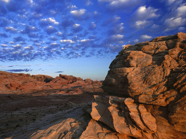 Rocky outcropping blue sky clouds #2 free wallpaper - medium preview image