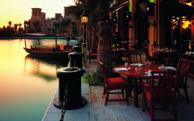 Restaurant boat sunset table bridge free wallpaper - medium preview image