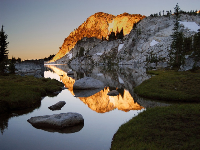 Mountain lake sun reflection background free wallpaper - medium preview image