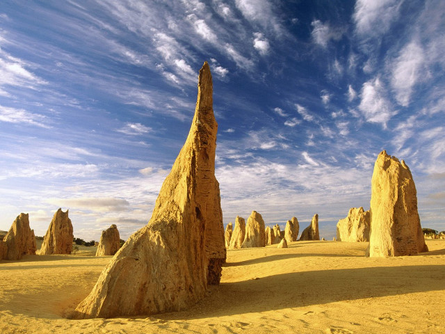 Desert landscape rocks sky clouds #5 free wallpaper for desktop - medium preview image
