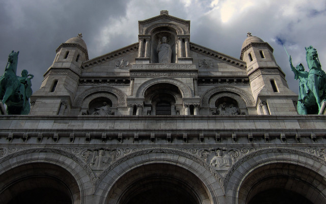 Large building statues cloudy sky #2 free wallpaper - medium preview image