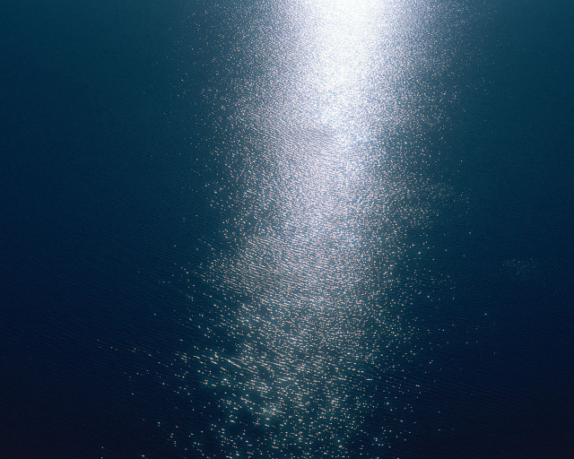 Boat floating water beach sunshine #2 free wallpaper - medium preview image