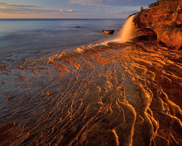 Waterfall sunset rocky shore waves free wallpaper - medium preview image
