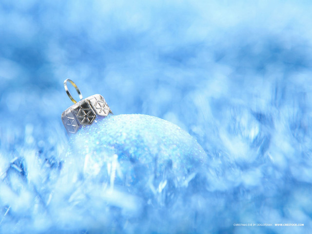 Ring blue ball snow sky free wallpaper - medium preview image