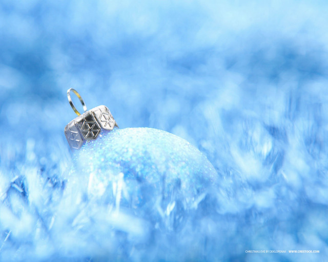 Ring blue ball snow sky #2 free wallpaper - medium preview image