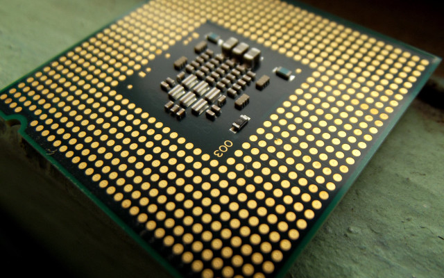 Cpu closeup yellow dots black free wallpaper - medium preview image