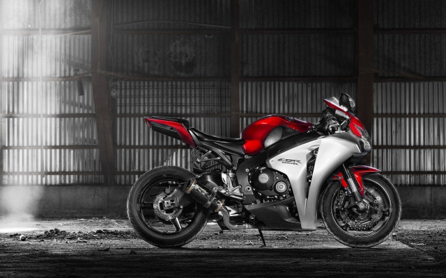 Red white motorcycle garage building free wallpaper - medium preview image