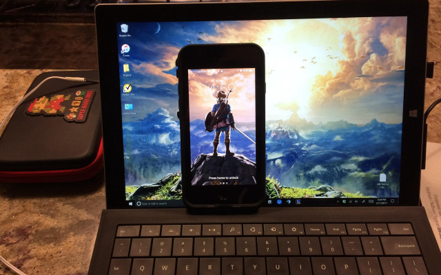Laptop table mouse keyboard cellphone free wallpaper - medium preview image