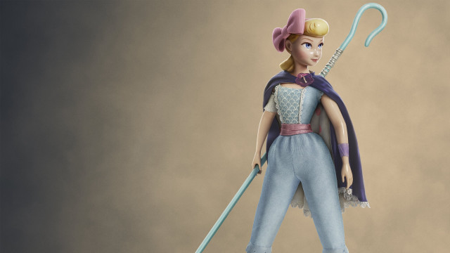 Toy girl figure wand hat free wallpaper - medium preview image