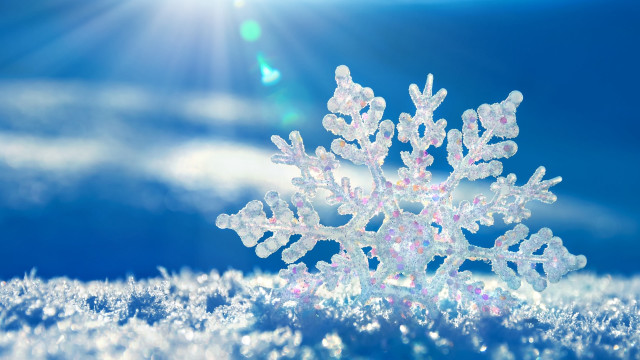 Snowflake blue sky clouds sunshine free wallpaper - medium preview image