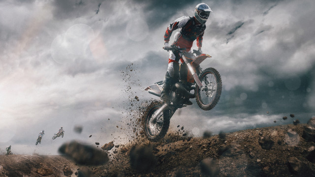 Man riding dirt bike hill #4 free wallpaper - medium preview image