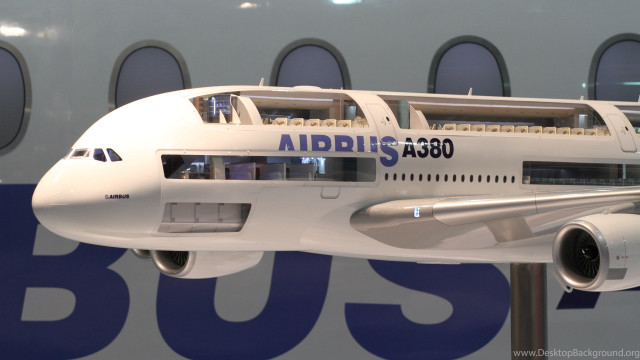 Passenger jet model cockpit window free wallpaper - medium preview image