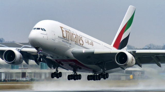 Jetliner takeoff smoke vfx aircraft free wallpaper - medium preview image
