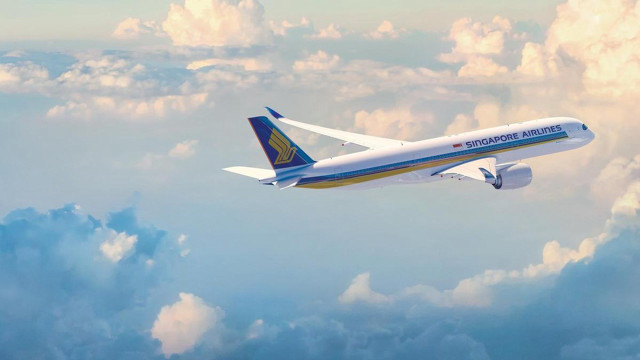 Jetliner flying cloudy sky above #3 free wallpaper - medium preview image
