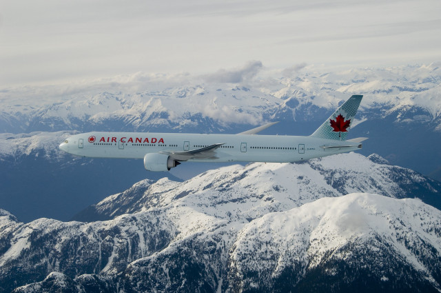 Canadian airplane mountain range snow free wallpaper - medium preview image