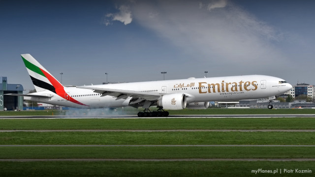 Large white airplane runway sky free wallpaper - medium preview image