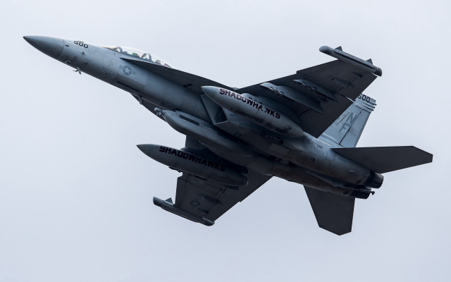 Fighter jet cloudy sky landing free wallpaper - medium preview image