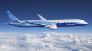 Large jetliner blue sky clouds 6 - plane free wallpaper