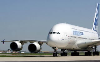 Jetliner airport runway sky people - amédée ozenfant free wallpaper