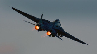 Fighterjet cloudy sky landinggear smoketrail - its landing free wallpaper