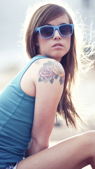 Woman flower tattoo blue shirt - aramenta dianthe vail free wallpaper