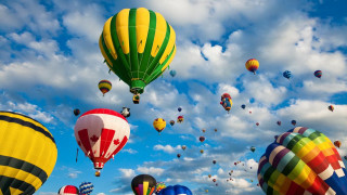 Hot air balloons flying sky - hot air balloon free wallpaper