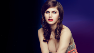 Woman red lipstick dress posing - elisabeth collins free wallpaper