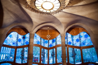 Art nouveau chandelier cubist room - cubist free wallpaper